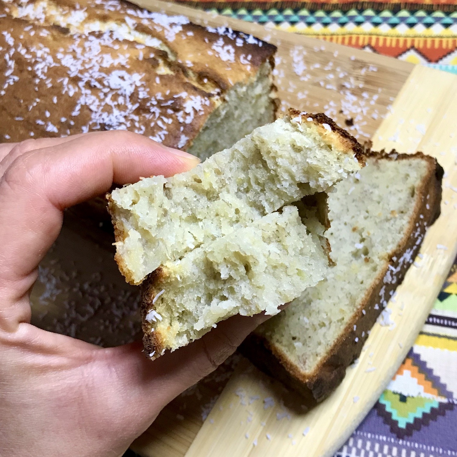 Rezept für saftiges und fluffiges Kokos-Bananenbrot - anjas-weg.de