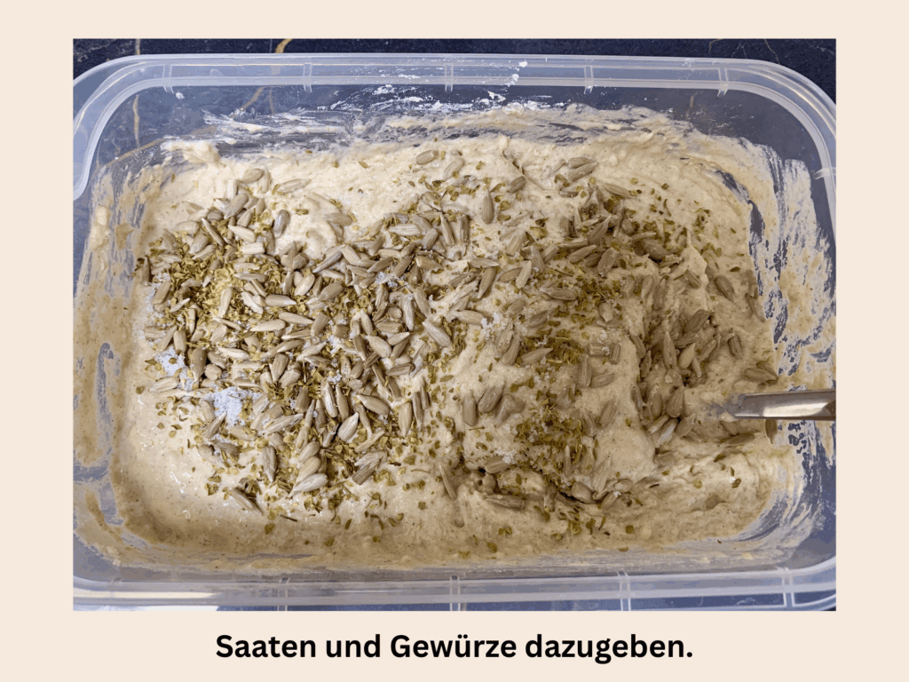 Buchweizen-Sauerteigbrot mit Kernen und Gewürzen